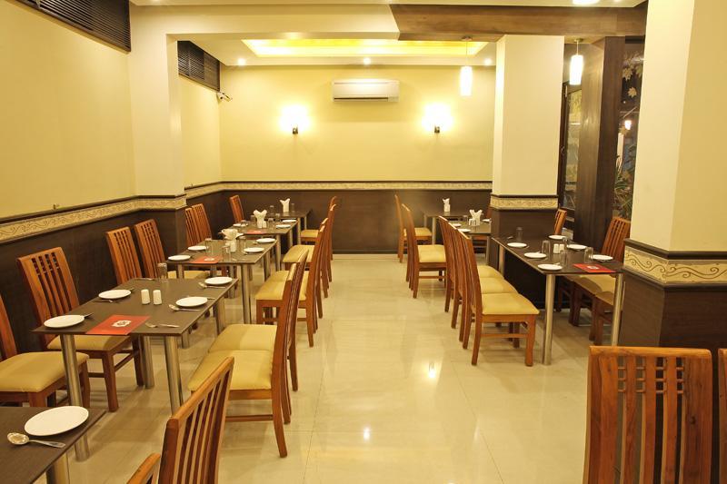 Hotel Sham Suman, Kolhapur- Opposite To Mahalaxmi Temple Extérieur photo